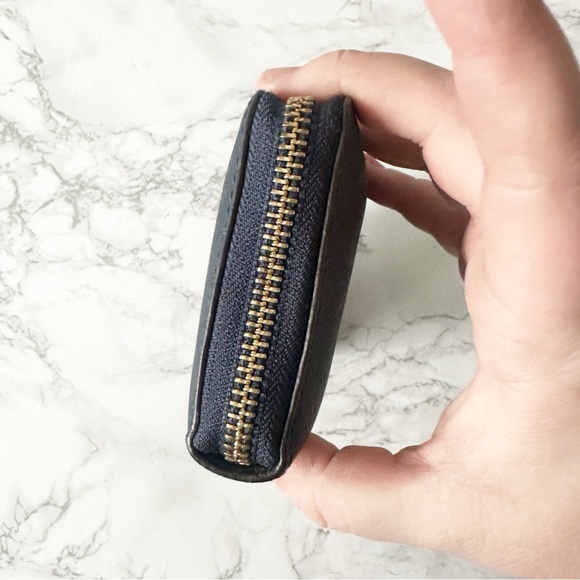 20. MICHAEL Michael Kors Navy Saffiano Leather L Zip Accordion Women’s Wallet - Picture 4 of 13